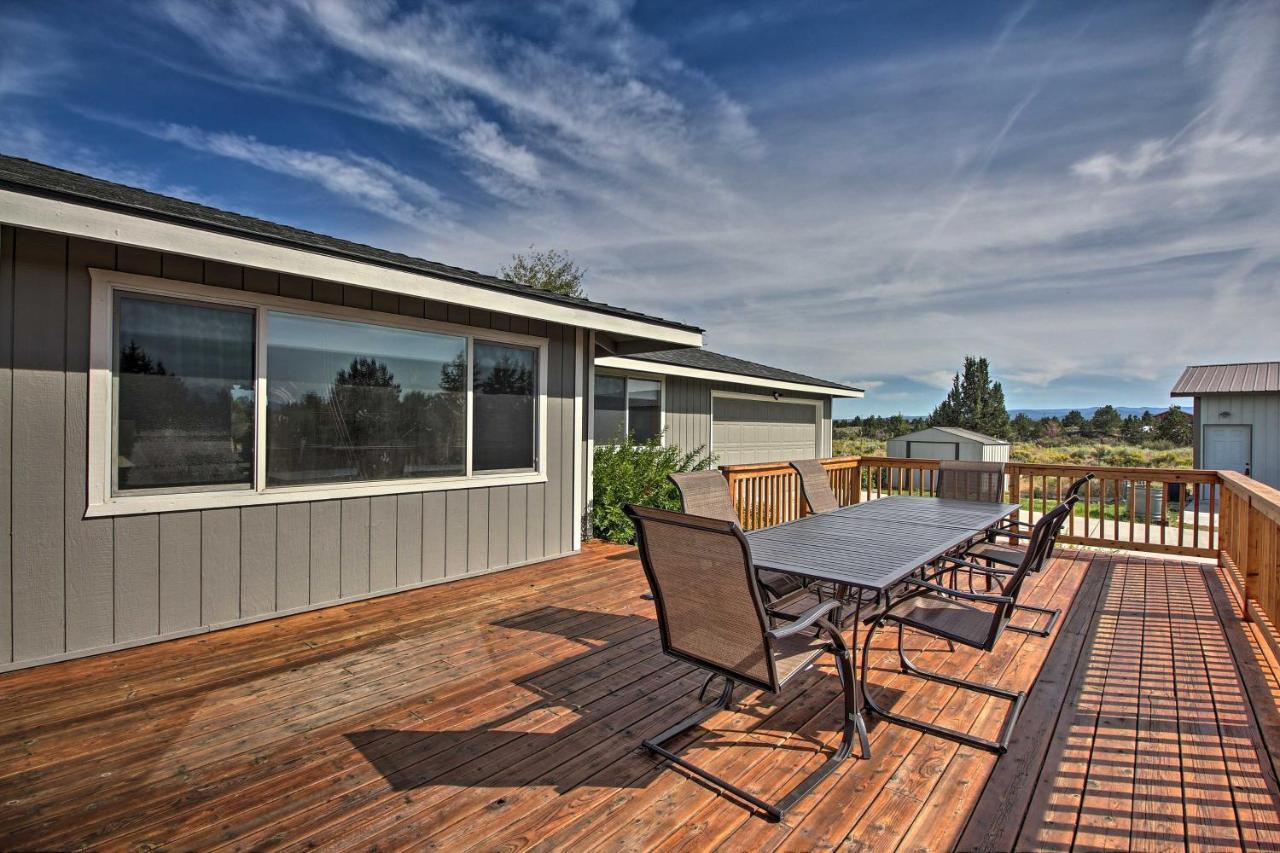 Updated Farmhouse With Deck On Central Oregon Canal! Villa Bend Exterior photo